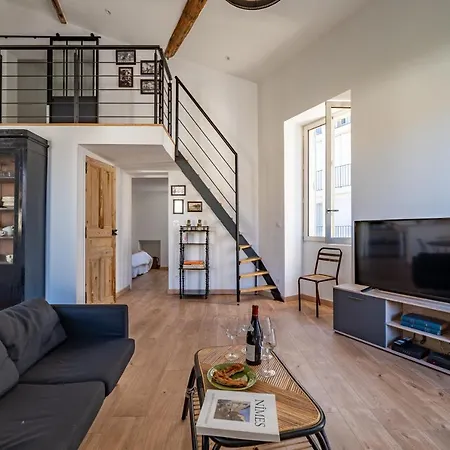 La Cathedrale De Bois * Ним